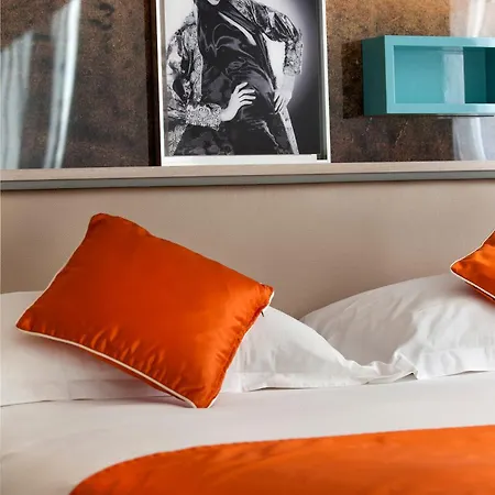 Mayet Hotel 3*